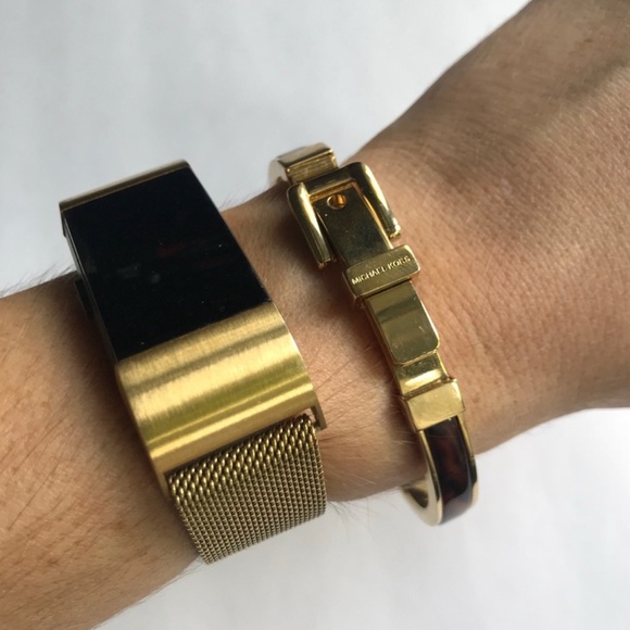 💛Michael Kors Gold/tortoise buckle Bangle Bracelet - Picture 1 of 4